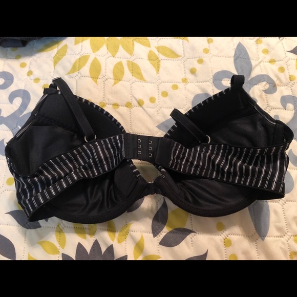 Bra - Picture 3 of 3